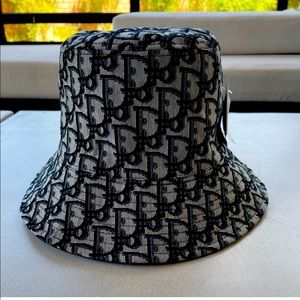 Logo Bucket Hat